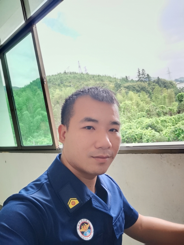 期待未来的第一张照片--崇义基督教相亲网